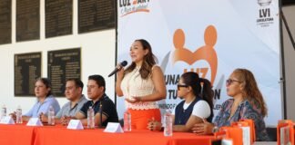 #Congreso UNE FAMILIAS DIPUTADA LUZ DARY QUEVEDO, CON ENTREGA DE VISAS A ADULTOS MAYORES.