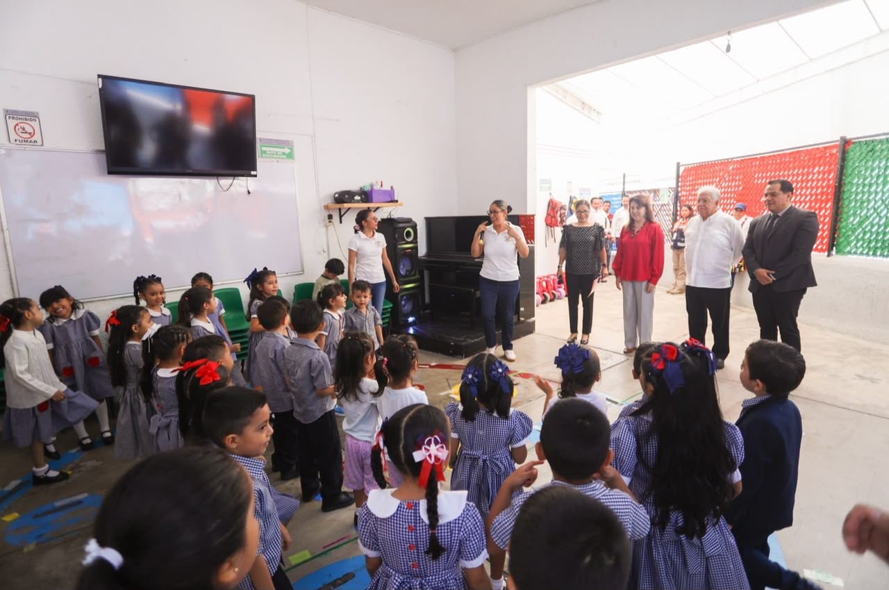 #Morelos REFRENDA GOBERNADORA MARGARITA GONZÁLEZ SARAVIA COMPROMISO CON TSJ PARA FORTALECER IMPARTICIÓN DE JUSTICIA.