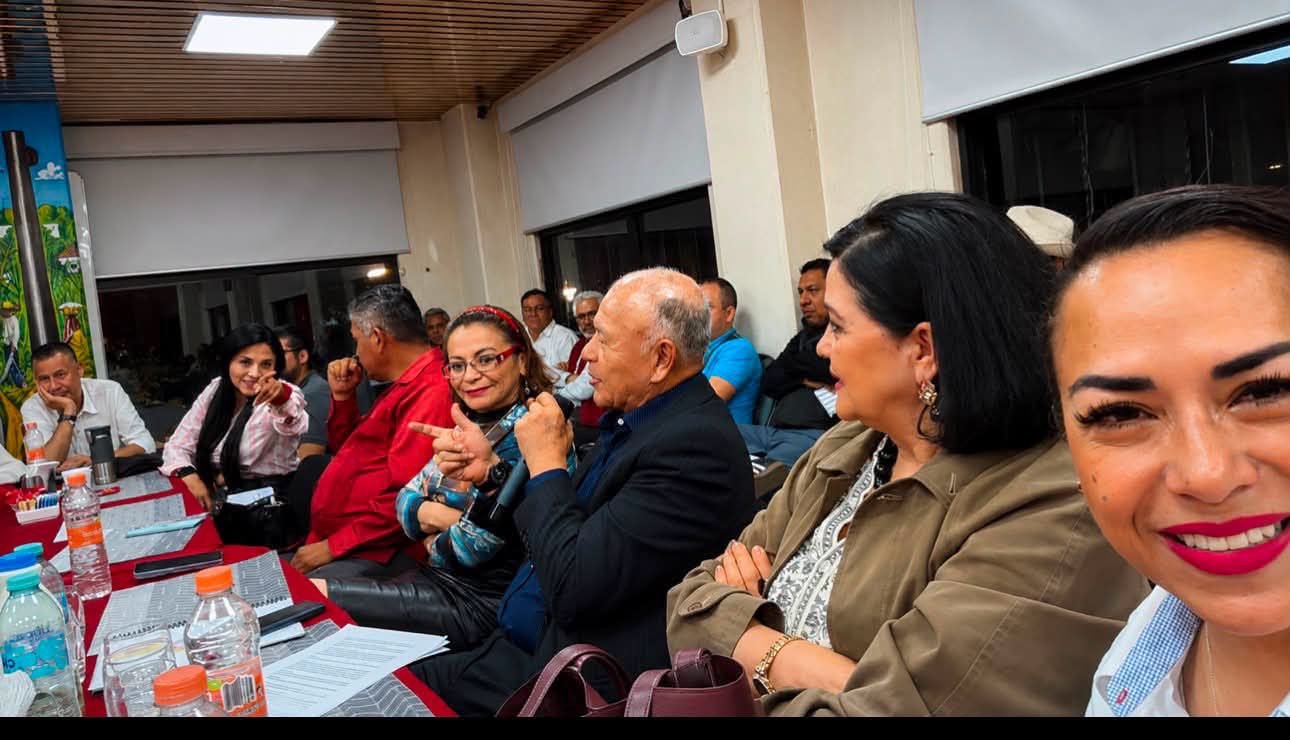 TANIA VALENTINA, CON EL LIDERAZGO DEL PROFESOR ALBERTO ANAYA, FORTALECE AL PT MORELOS.