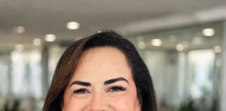 #Congreso Tania Valentina promueve buen uso de celulares y dispositivos electrónicos en escuelas.