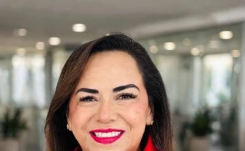 #Congreso Tania Valentina promueve buen uso de celulares y dispositivos electrónicos en escuelas.