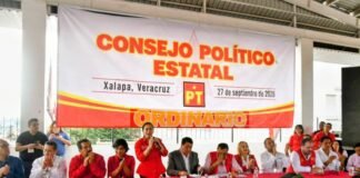 #México Participa Tania Valentina en el Consejo Político Estatal del PT en Veracruz.