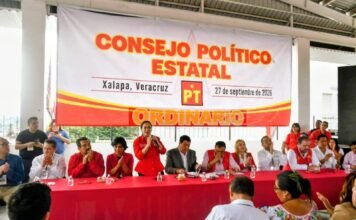 #México Participa Tania Valentina en el Consejo Político Estatal del PT en Veracruz.