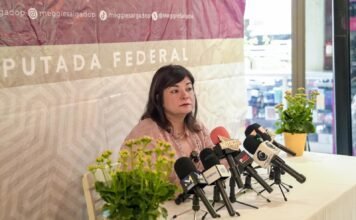 #Cuernavaca EXIGE MEGGIE SALGADO AUDITORÍA AL SAPAC Y TRANSPARENTAR PROYECTO DE PANELES SOLARES.