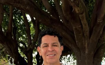 #PorCuernavaca Juan Ángel Flores Bustamante formaliza su registro para buscar la Coordinación de la Cuarta Transformación.