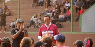 Daniel Martínez Terrazas refrenda su apoyo al talento deportivo infantil en Cuernavaca.