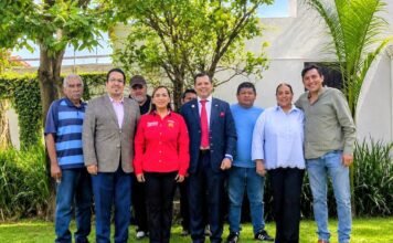 #Morelos TANIA VALENTINA REÚNE A LA ESTRUCTURA DEL PT EN CUERNAVACA.