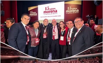 #México VÍCTOR MERCADO PRESENTE EN LA CELEBRACIÓN POR LOS 15 AÑOS DE MORENA.
